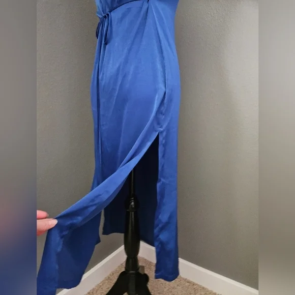 Urban Outfitters Blue Silky Maxi Dress With Side Slit - small - Picture 4 of 13